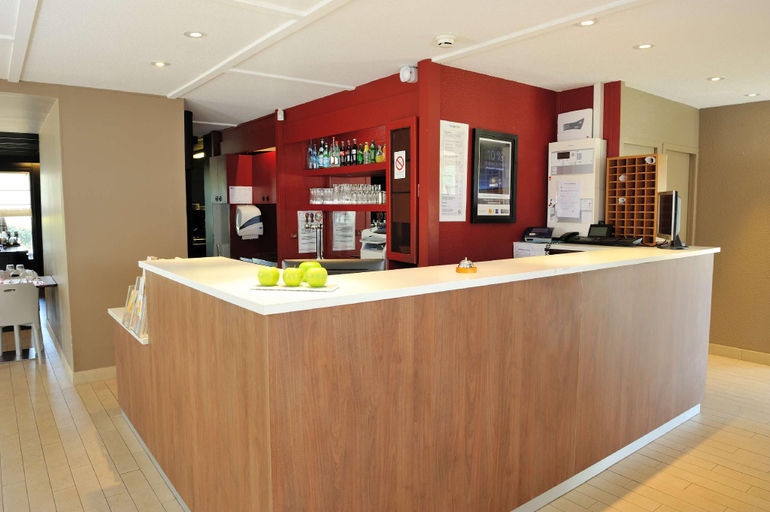 Public Area 2, Campanile Villejust Za Courtaboeuf Hotel, Essonne