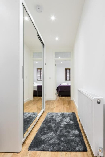 Others 5, London Homes - Aldgate Flats, London