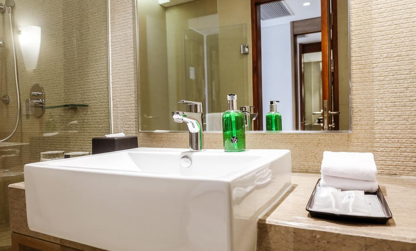 Bathroom 3, Fairfield By Marriott Bali Legian, Badung