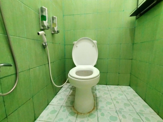 Bathroom 2