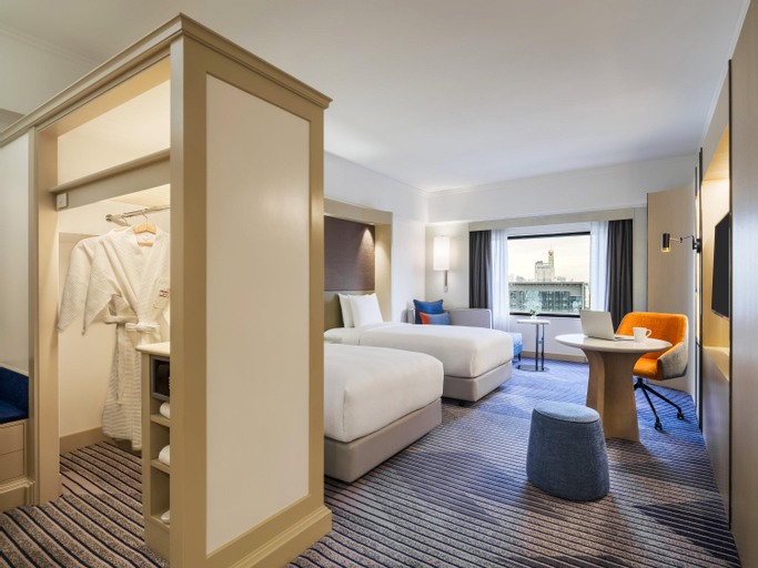 Bedroom 24