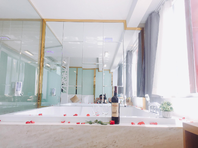 Bathroom 4