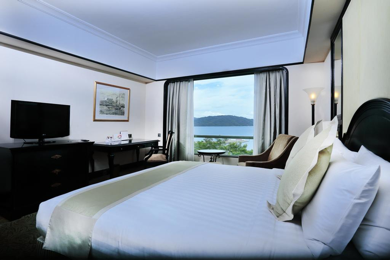 Bedroom 10