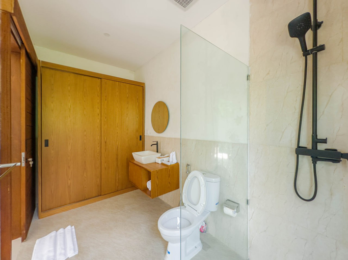 Bathroom 5, Casa Mahesa Villas, Gianyar