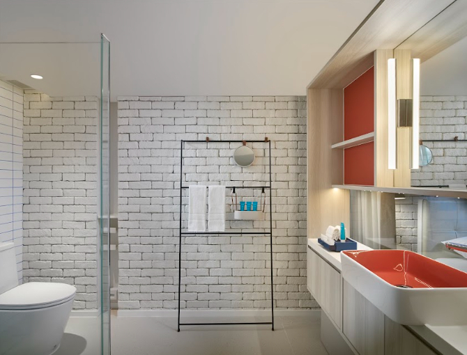 Bathroom 13