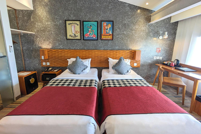 Bedroom 25