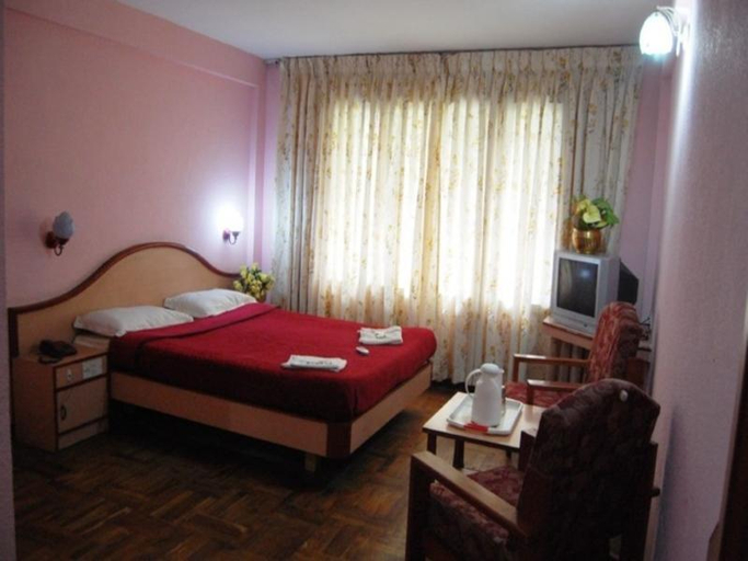 Bedroom 13