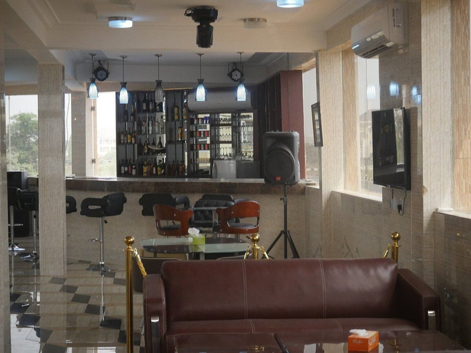 Food & Drinks 4, Greatwood Hotel, Owerri West