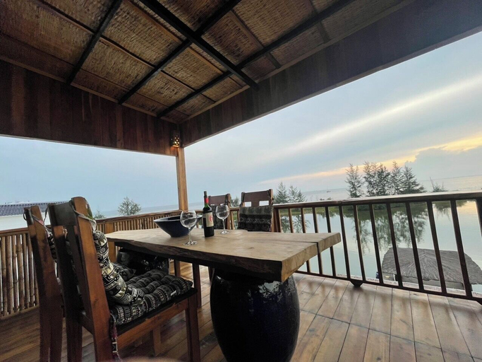Others 4, Eco Lagoon, Mang Yang