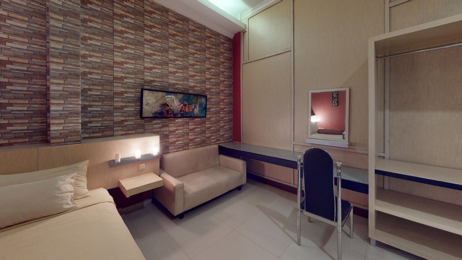 Bedroom 6