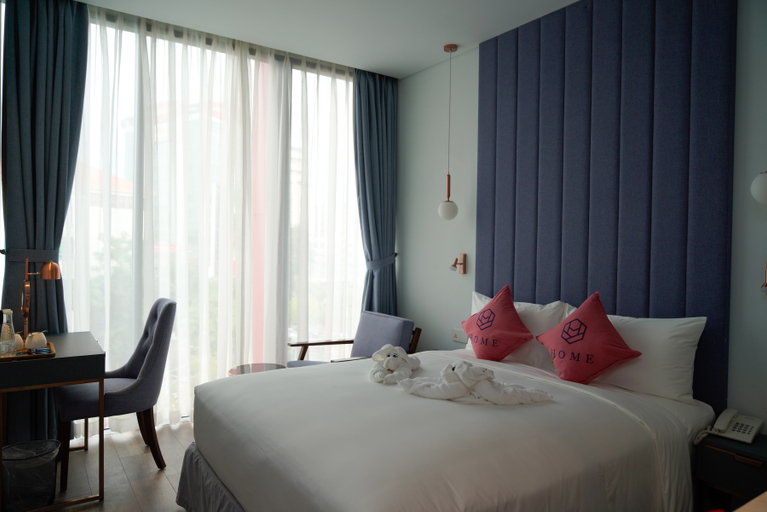 Bedroom 8
