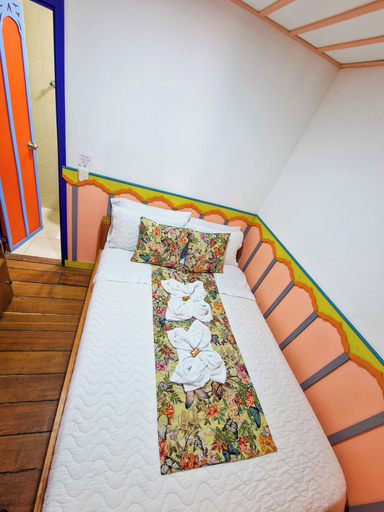 Bedroom 2, Hostal Mythos, Filandia