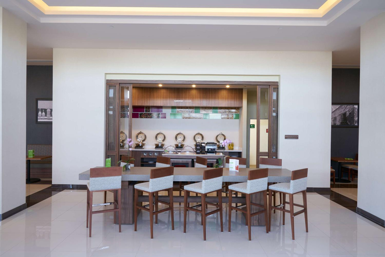 Food & Drinks 5, Hampton Inn by Hilton Irapuato, Irapuato