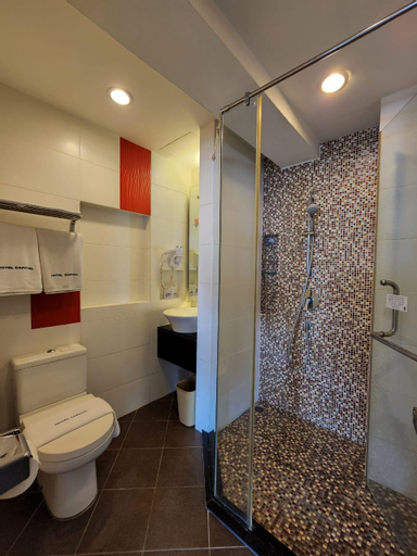 Bathroom 3