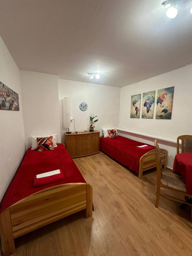 Others 2, Travel House Wroclaw, Środa Śląska