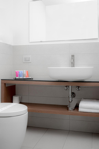 Bathroom 4, Hotel Poli, Reggio Nell'Emilia