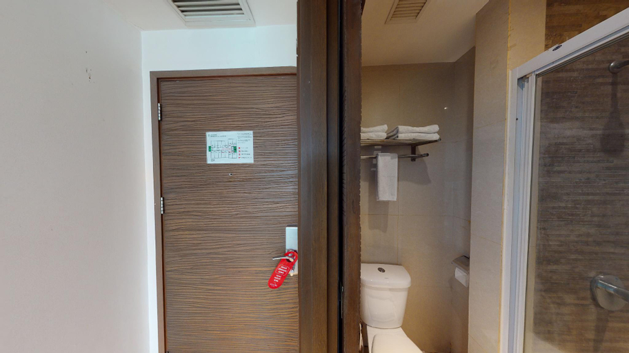 Bathroom 4