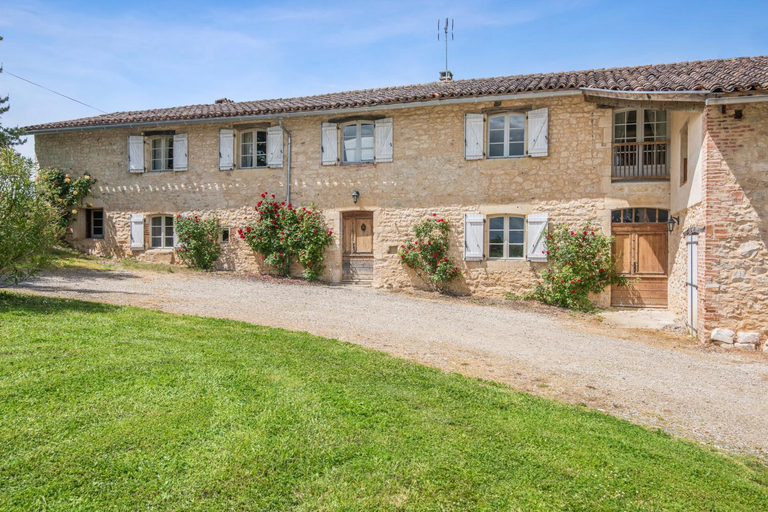 Others 4, Villa spacieuse avec piscine privee, a Salies, 250 m², 6 chbres, Tarn