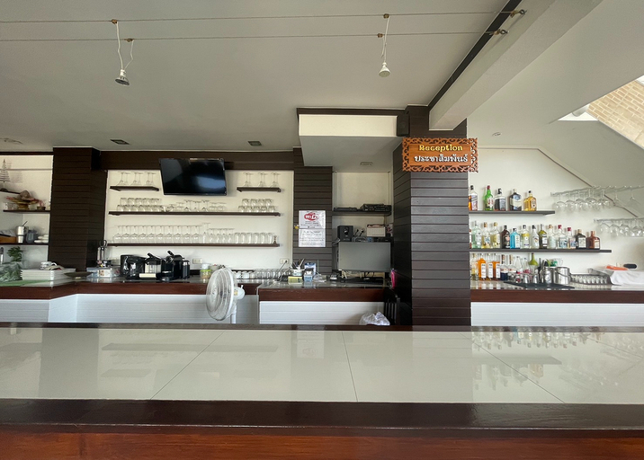 Food & Drinks 4, Swiss Villas Panoramic – Hillside Beach View, Phuket Island
