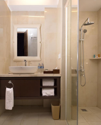 Bathroom 5, Gallery Prawirotaman Hotel, Yogyakarta