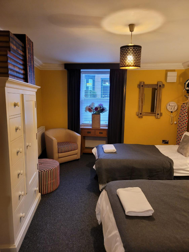 Bedroom 2, Luxe rooms, Edinburgh