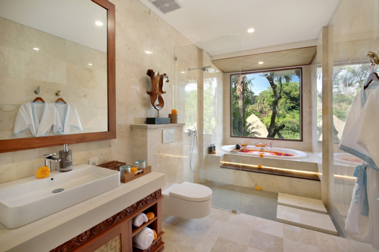 Bathroom 20