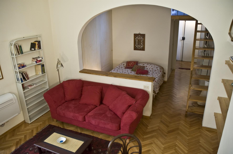 Others 3, Mamo Florence - Donatello Apartment, Florence
