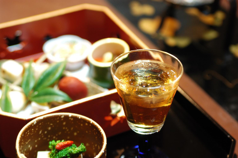 Food & Drinks 5, Yathusankan Over 6 years old, Non Smoking, Hida