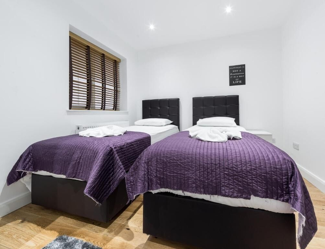 Bedroom 2, London Homes - Aldgate Flats, London