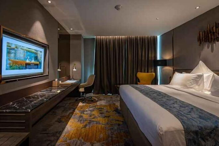 Bedroom 26