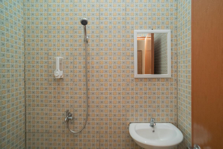 Bathroom 4