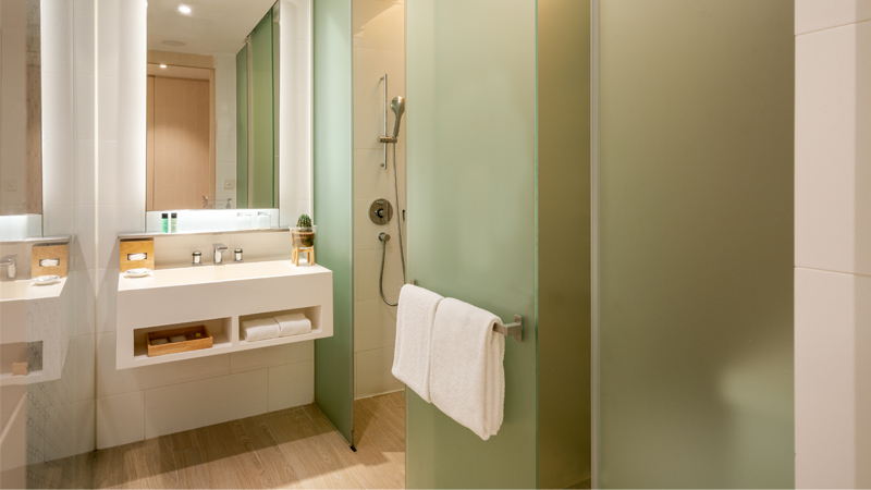 Bathroom 7