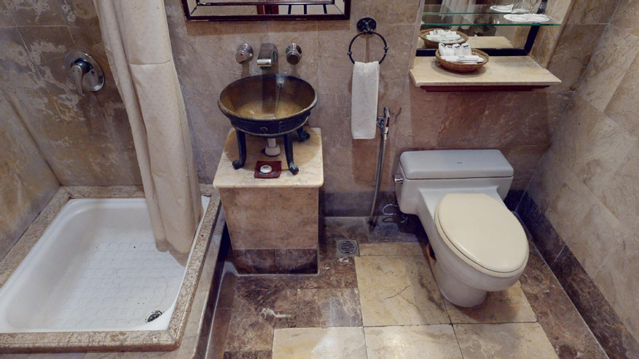 Bathroom 6