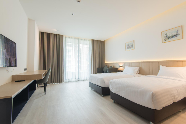 Bedroom 13