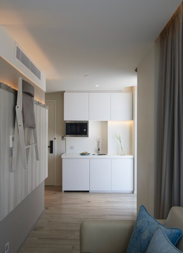 Dining Room 27