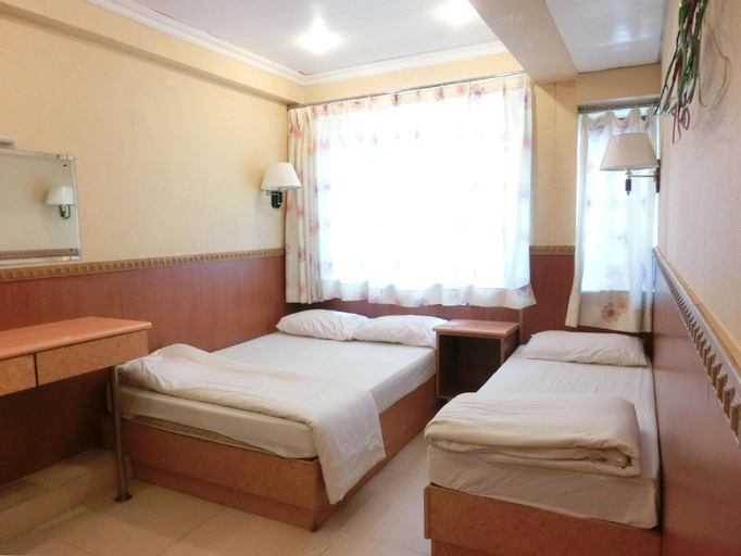 Bedroom 13