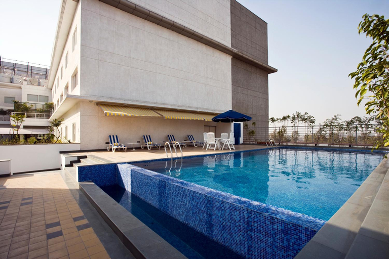 Sport & Beauty, Lemon Tree Hotel East Delhi Mall, Gautam Buddha Nagar