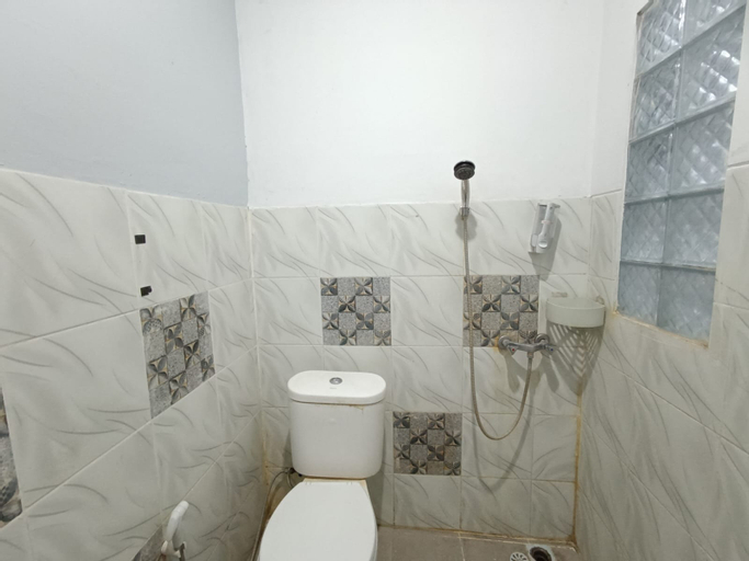 Bathroom 3