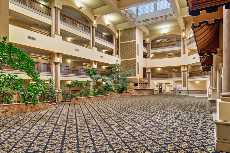 Exterior & Views 2, Radisson Hotel El Paso Airport, El Paso
