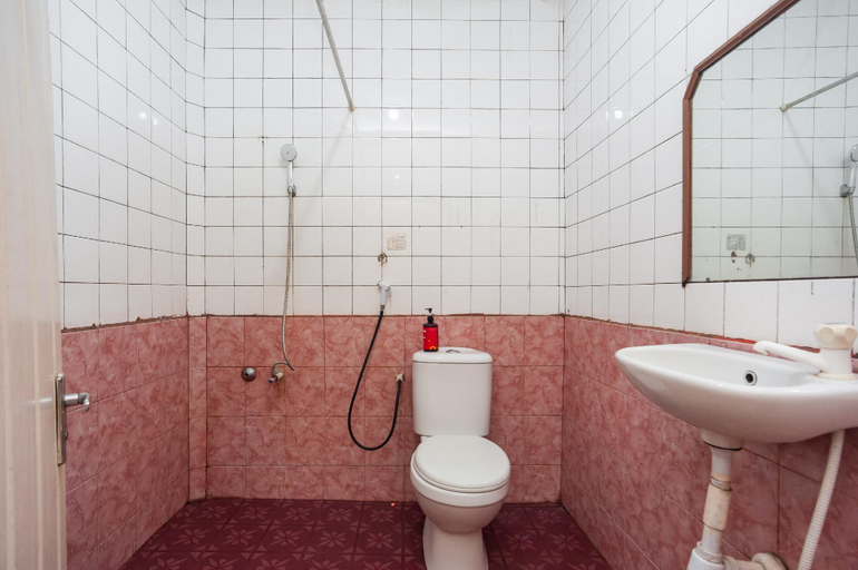Bathroom 6