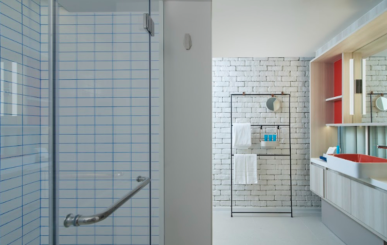 Bathroom 23