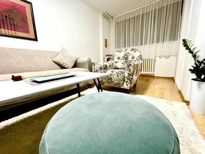 Others 4, Sapartment 86, Istočno Sarajevo