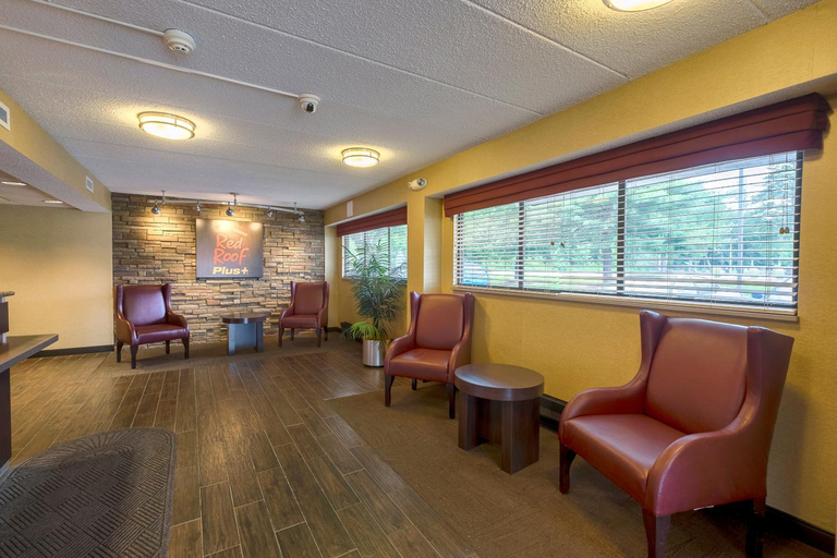 Public Area, Red Roof Inn PLUS+ West Springfield, Hampden
