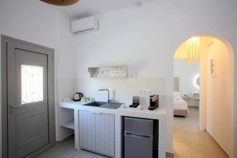 Others 3, ELIA PRIVILEGED SUITES Andros ΑΝΔΡΟΣ, South Aegean