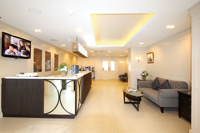 Others, 14 Residence, Phra Pra Daeng