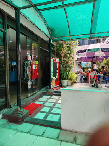 Others 3, 12PM Bangkok, Pathum Wan