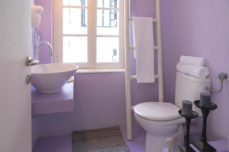 Bathroom 4, Casa Blue Old Port, Philian Collection, Thessaly