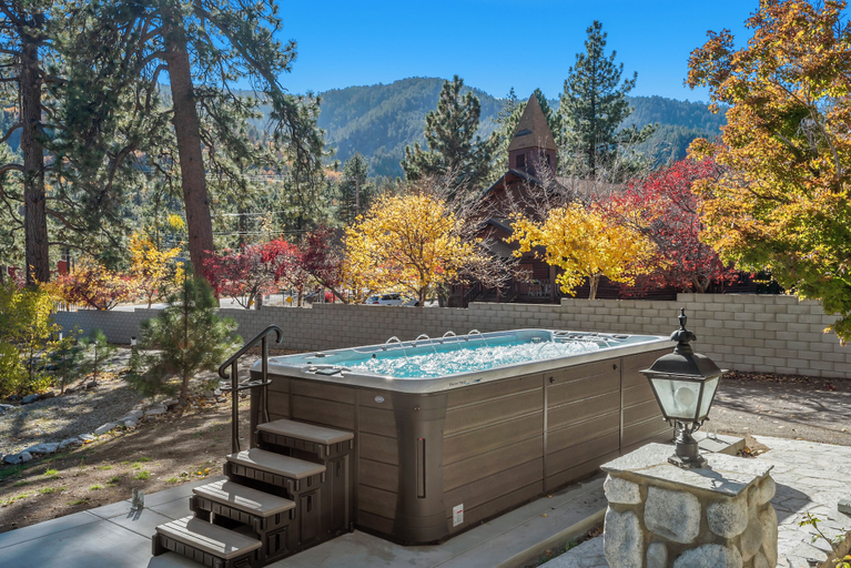 Sport & Beauty 4, Luxary Castle & SPA near Skiing Resort, San Bernardino