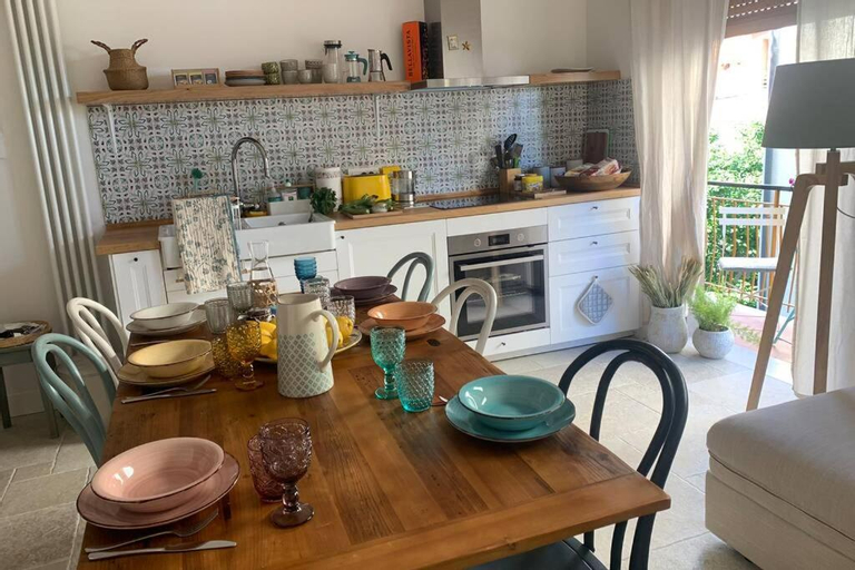 Dining Room 10