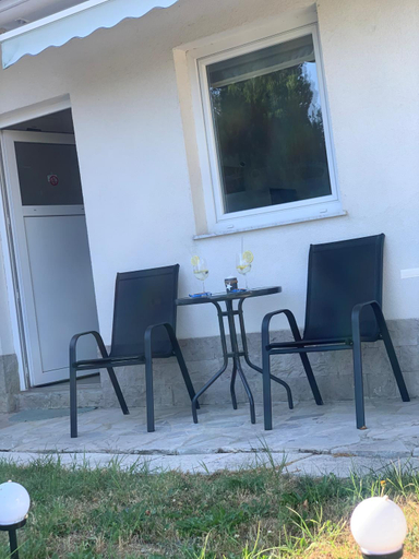 Others 4, Apartma 4, Piran